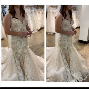 MARTINA LIANA MERMAID/TRUMPET STYLE WEDDING DRESS